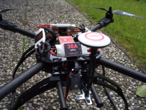 Xaircraft x650 v4 mit DJI Naza GPS