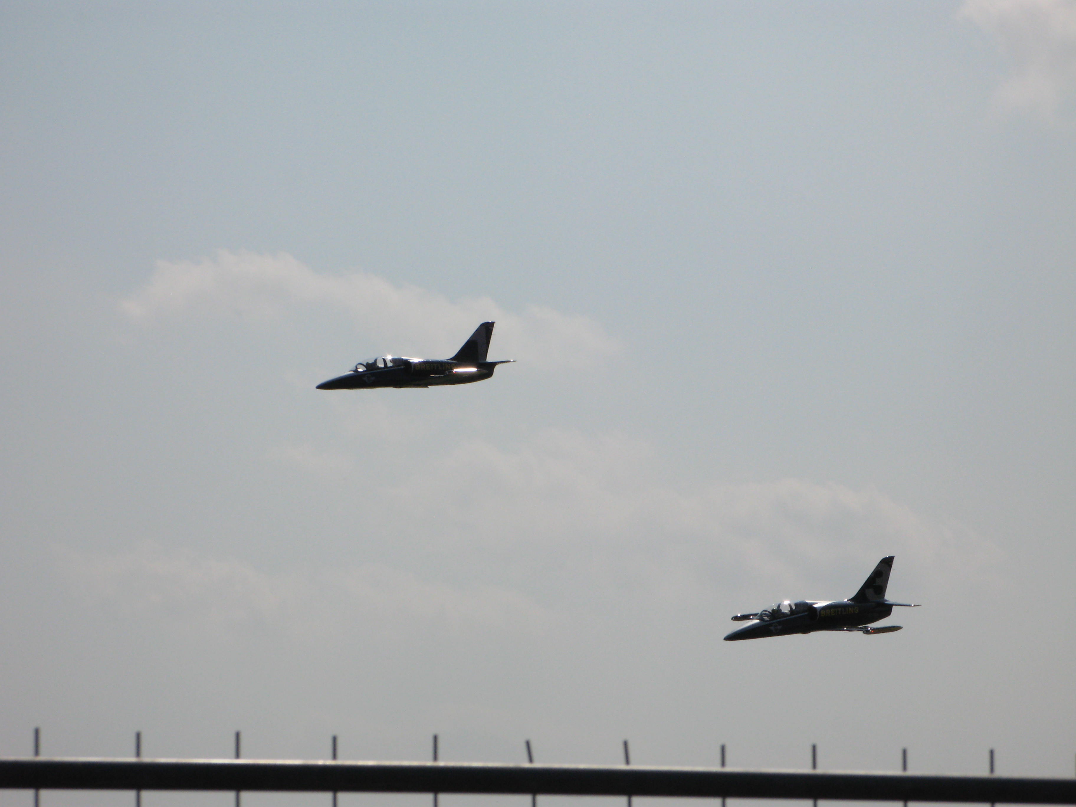 Formationsflug F-16, SPW: 1,57 mtr.,Länge 2.42 mtr., Gewicht: 16,0 kg
