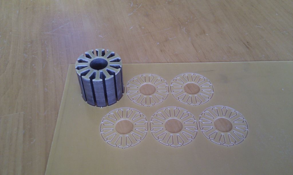 4035 Stator mit Isoscheiben.jpg