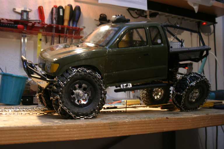 SCX in Ketten.jpg