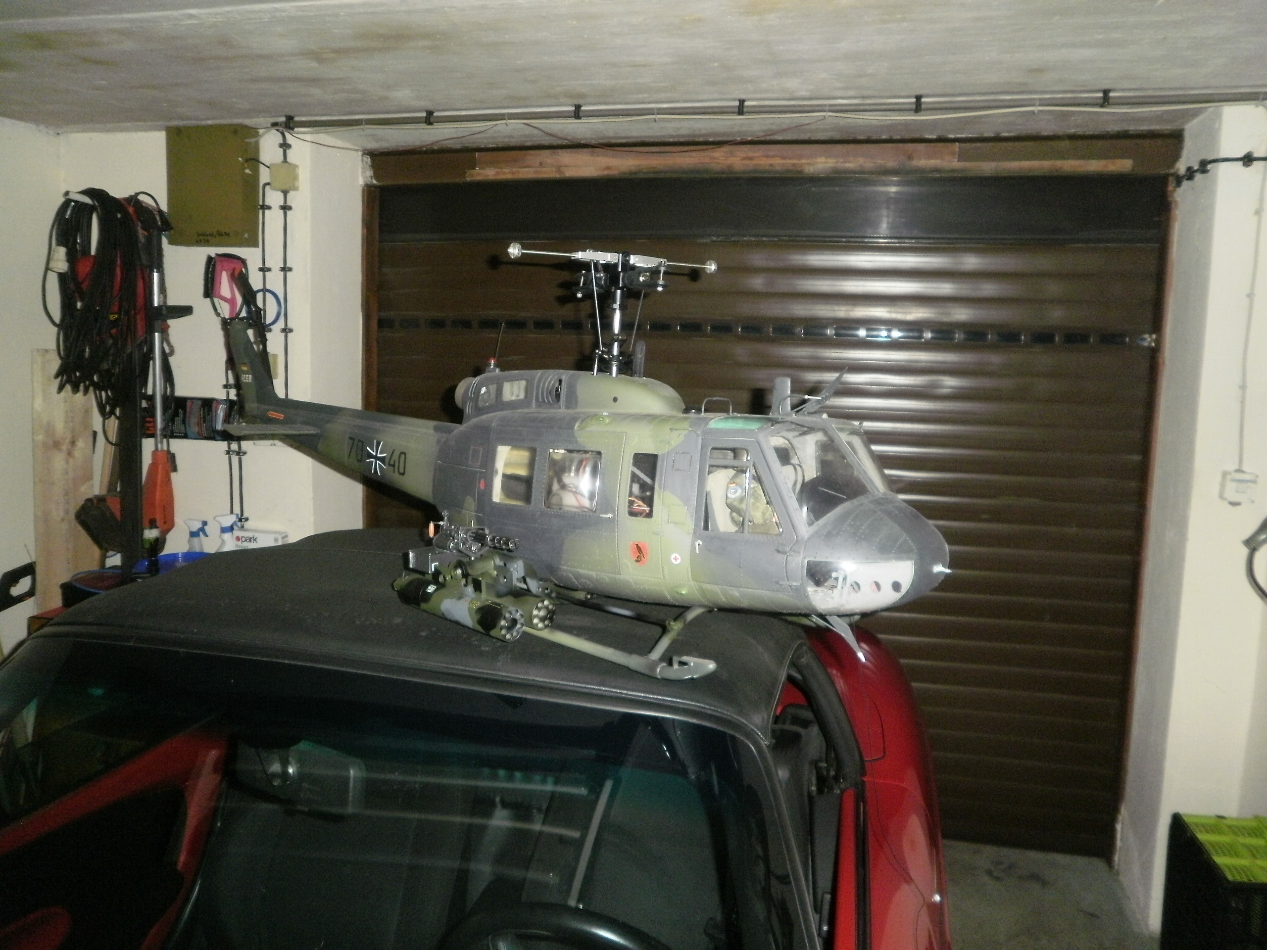 hubi,,raketenwerfer Funktionsfähig1 und das ist Scale..jpg