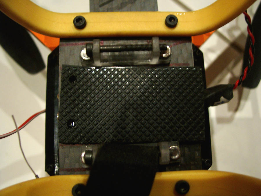 B8.jpg