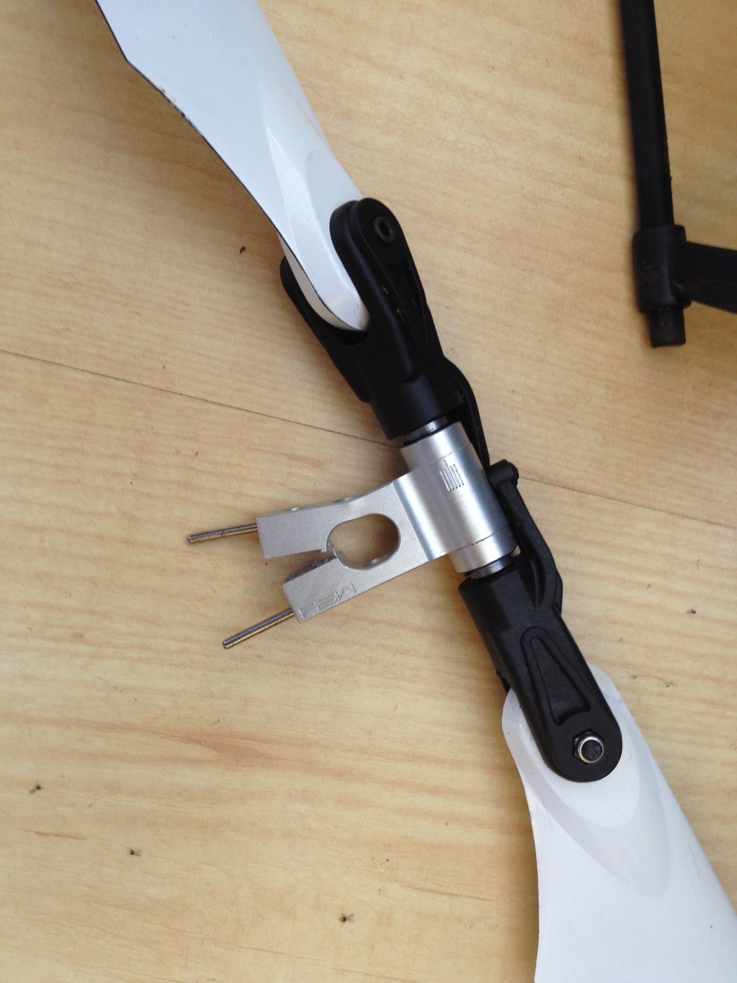 gebrochenes Zentralstück