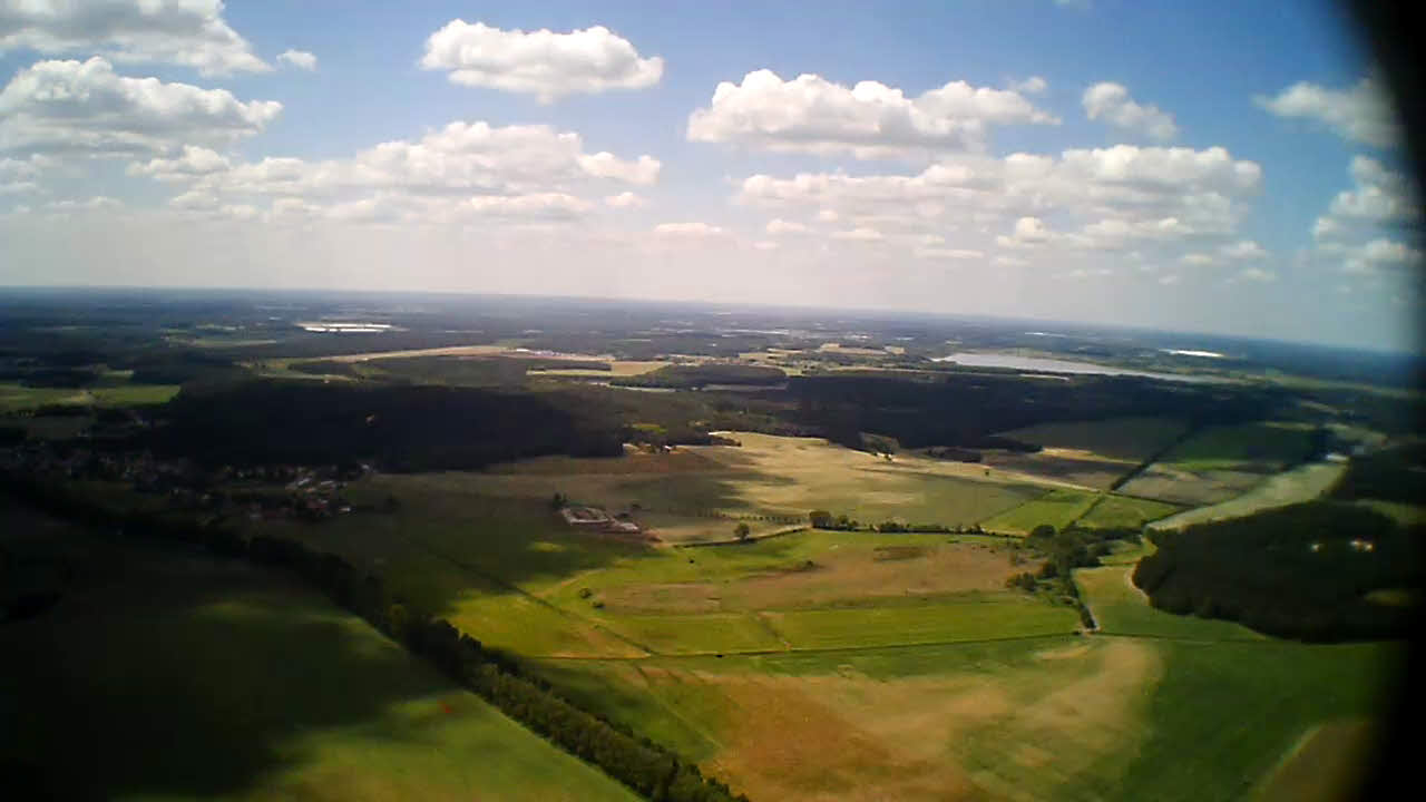 vlcsnap-2012-05-28-21h37m27s8.jpg
