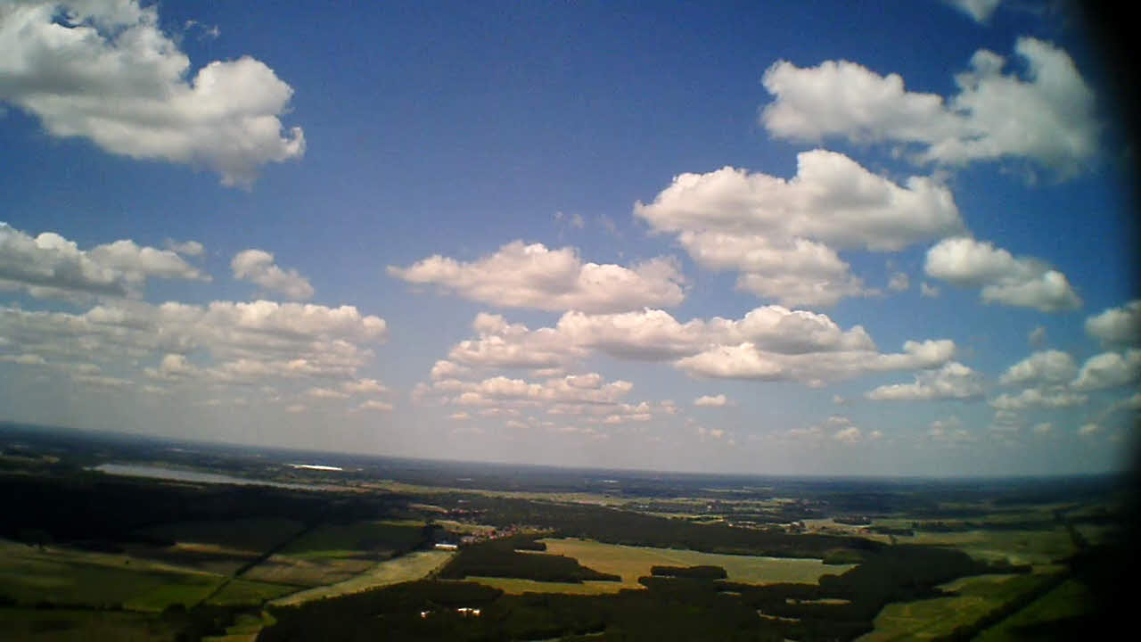 vlcsnap-2012-05-28-21h37m13s77.jpg