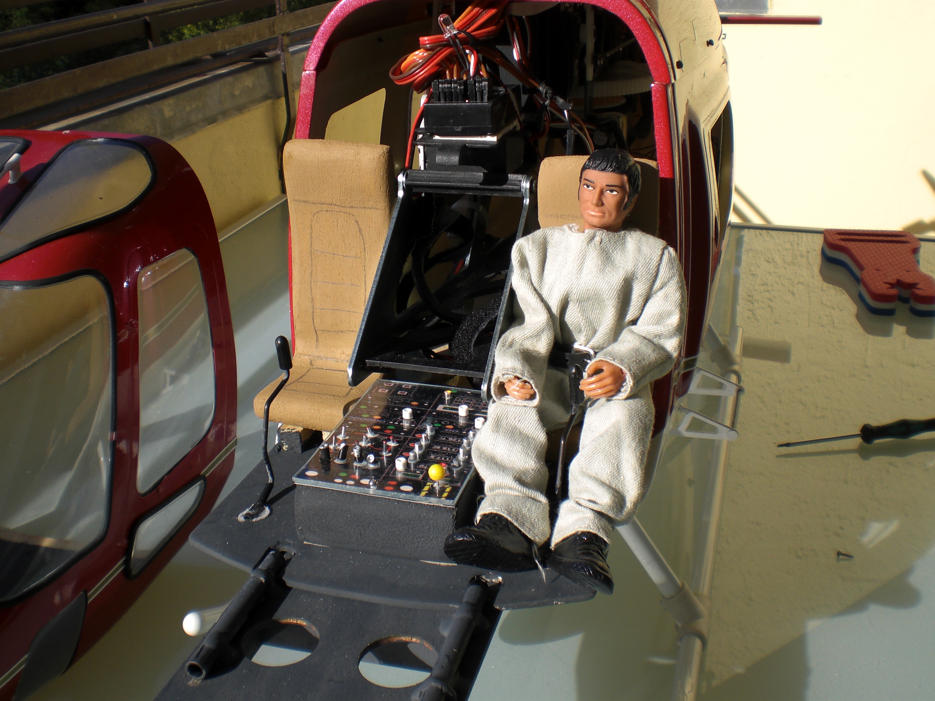 Cockpit mit Pilot