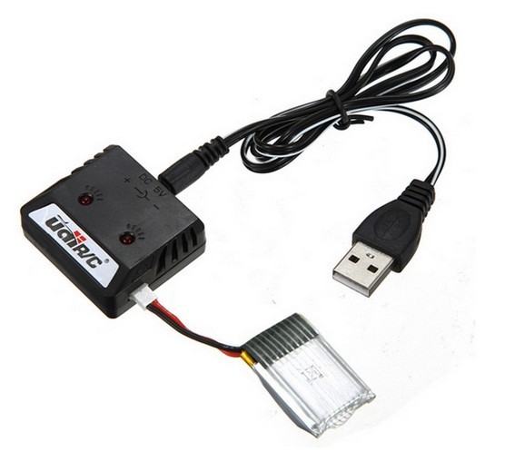 UDI U816 Ladegrät(USB) und Akkus.jpg