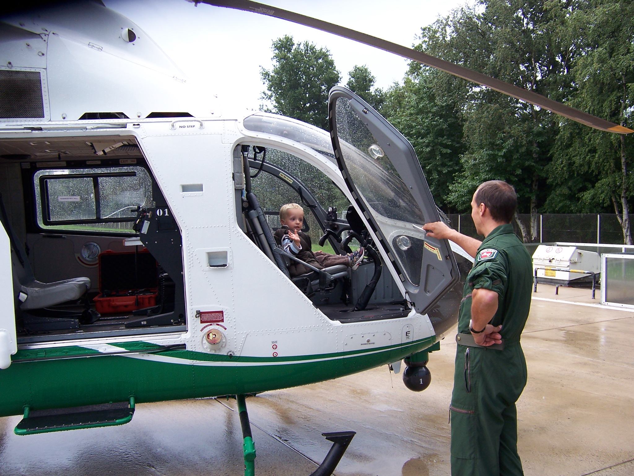 Helikopterstaffel Oldenburg 004.jpg