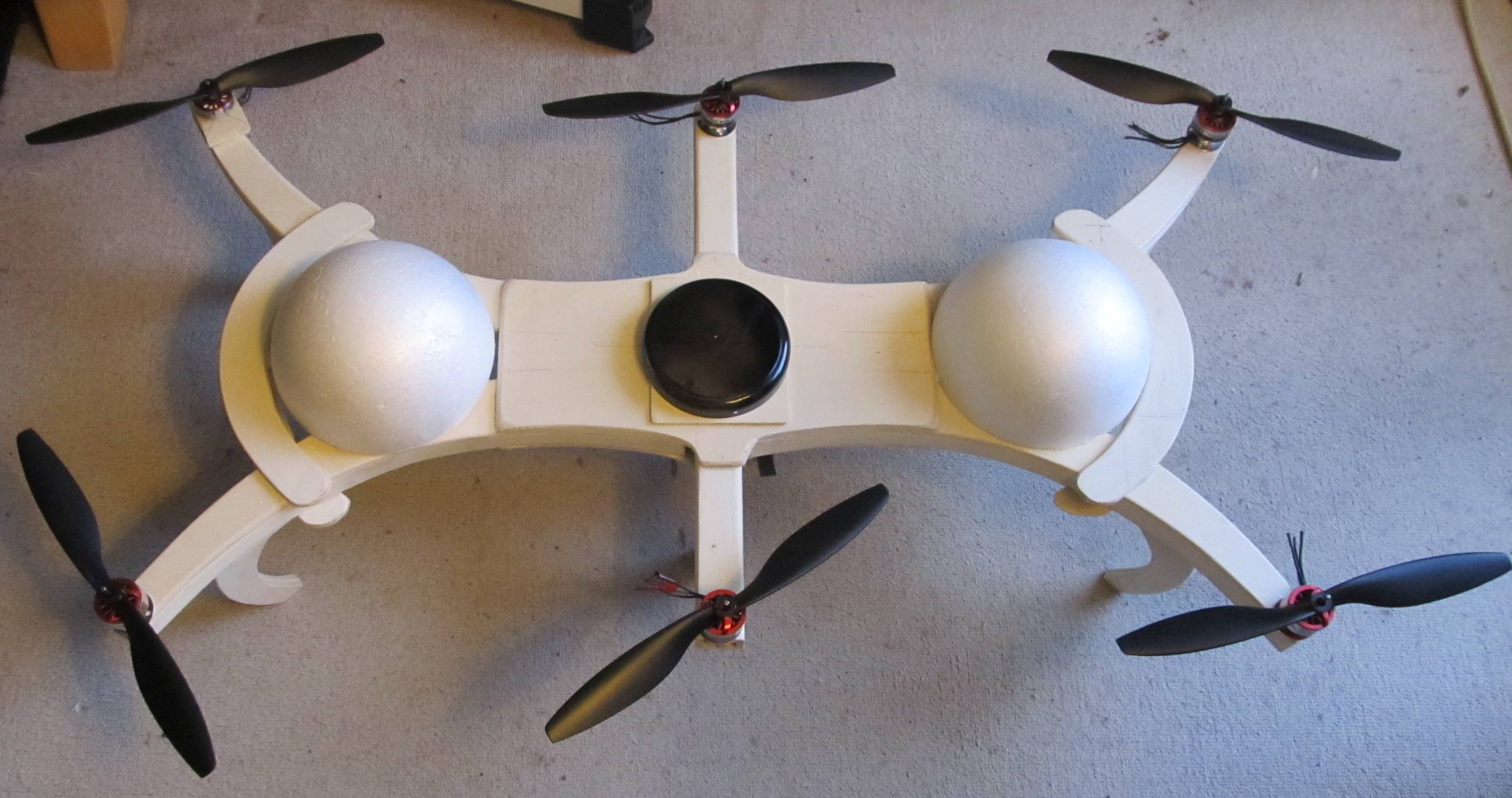 Hexacopter Holz 005a.jpg