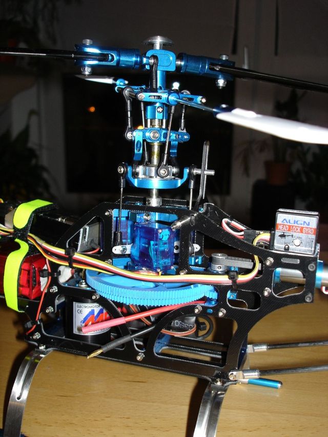 3x Hitec HS-55 als Servos