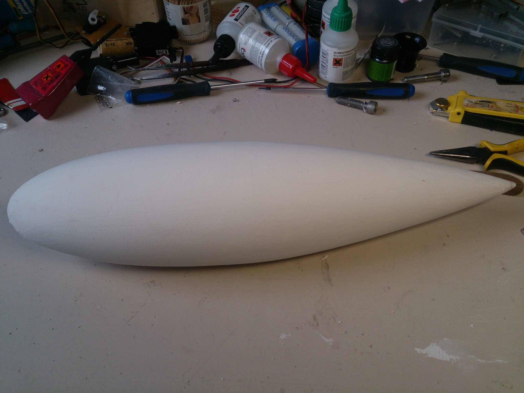 die zweite Lage Spachtel geschliffen