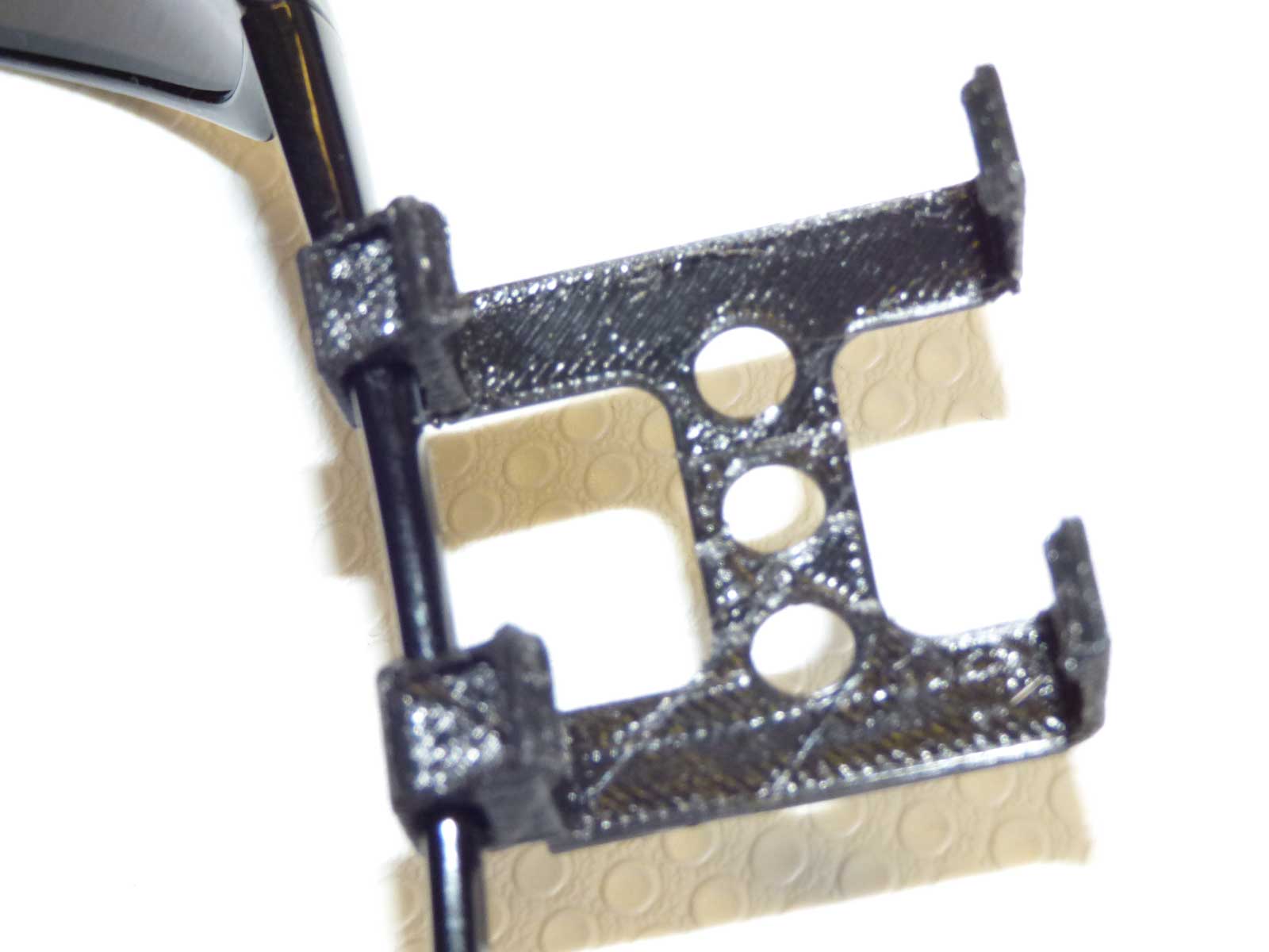 keycamhalter2.jpg