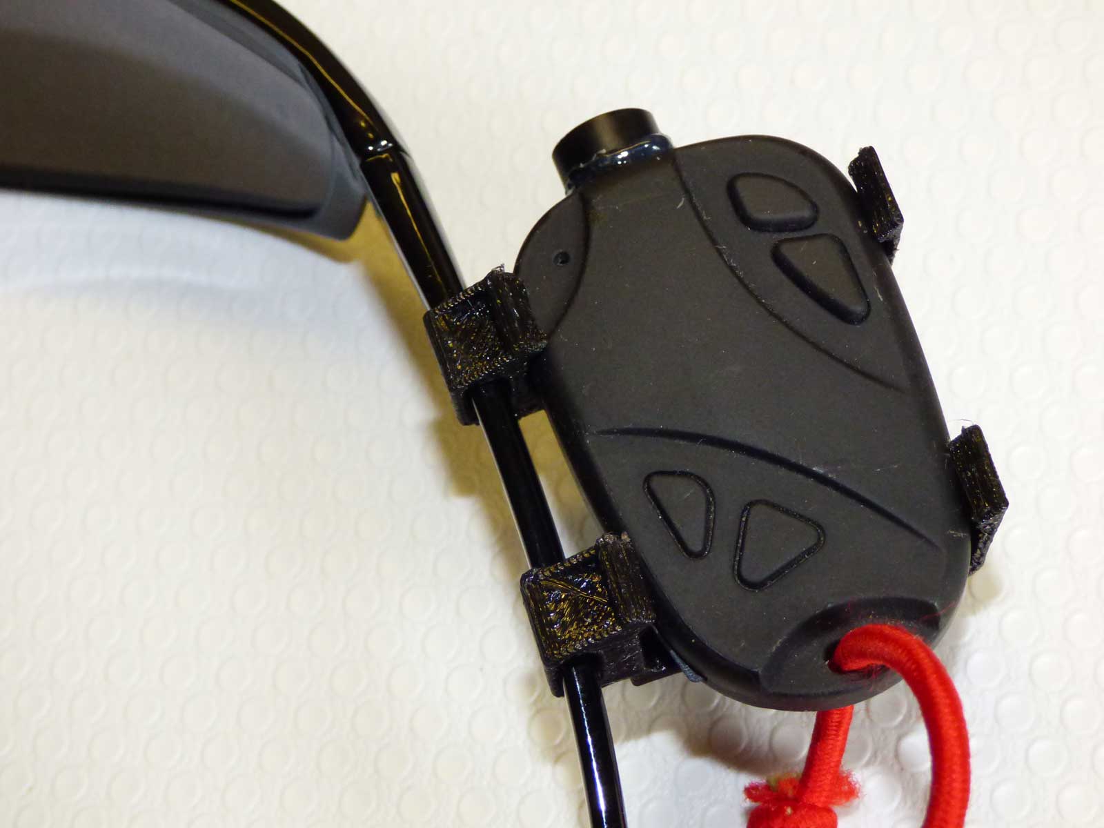 keycamhalter3.jpg