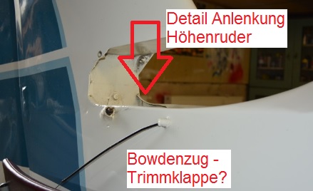 Höhenruder_Anlenkung.jpg