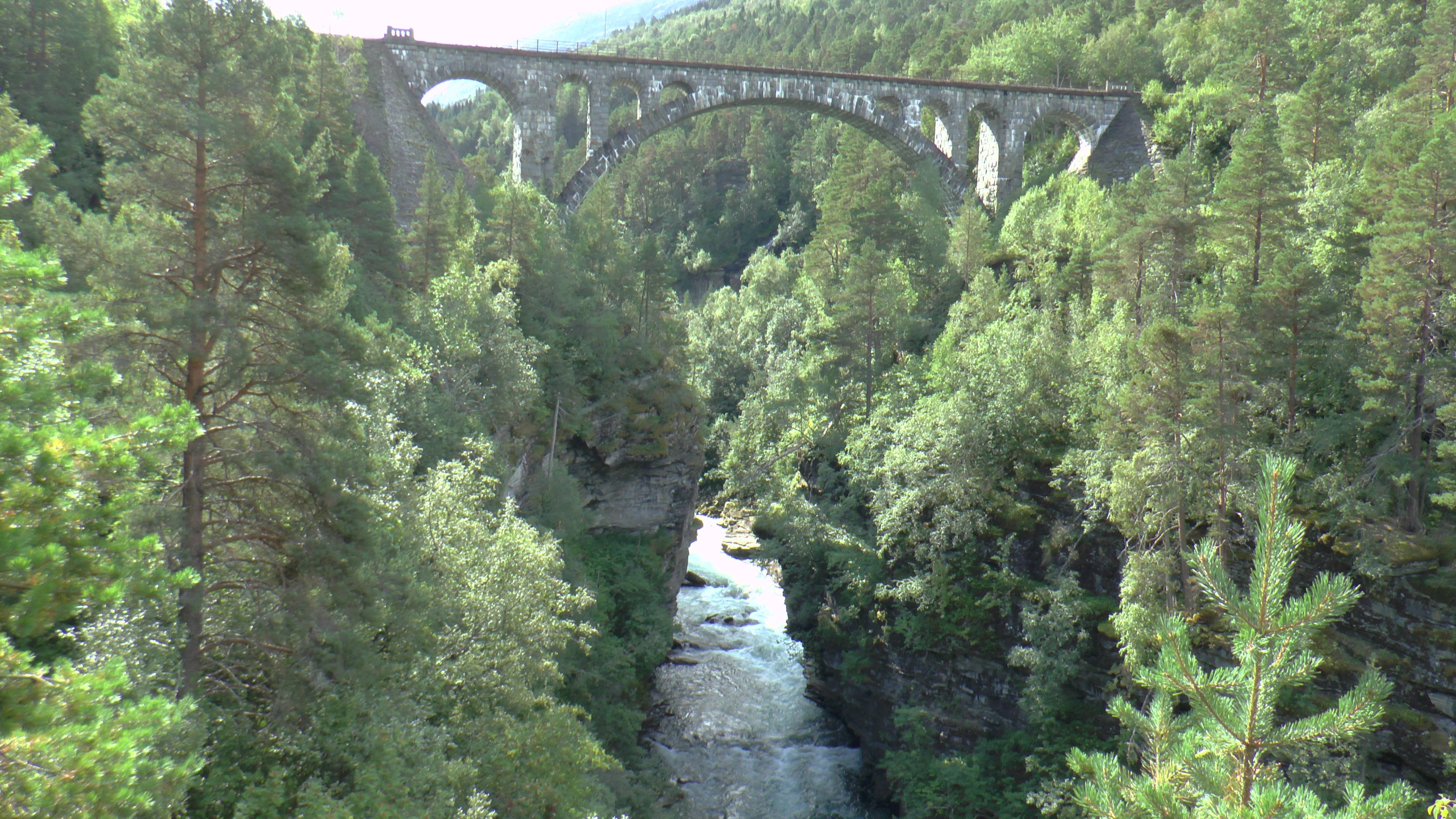 Eisenbahnbrücke Kylling Bru, knapp 100 Jahre alt.