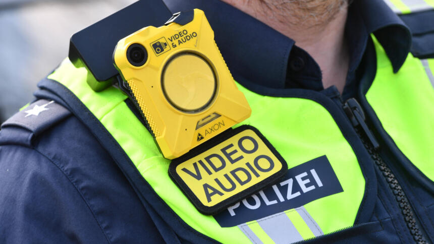 imago-bodycam-polizei-scaled-e1660817315936-860x484.jpg
