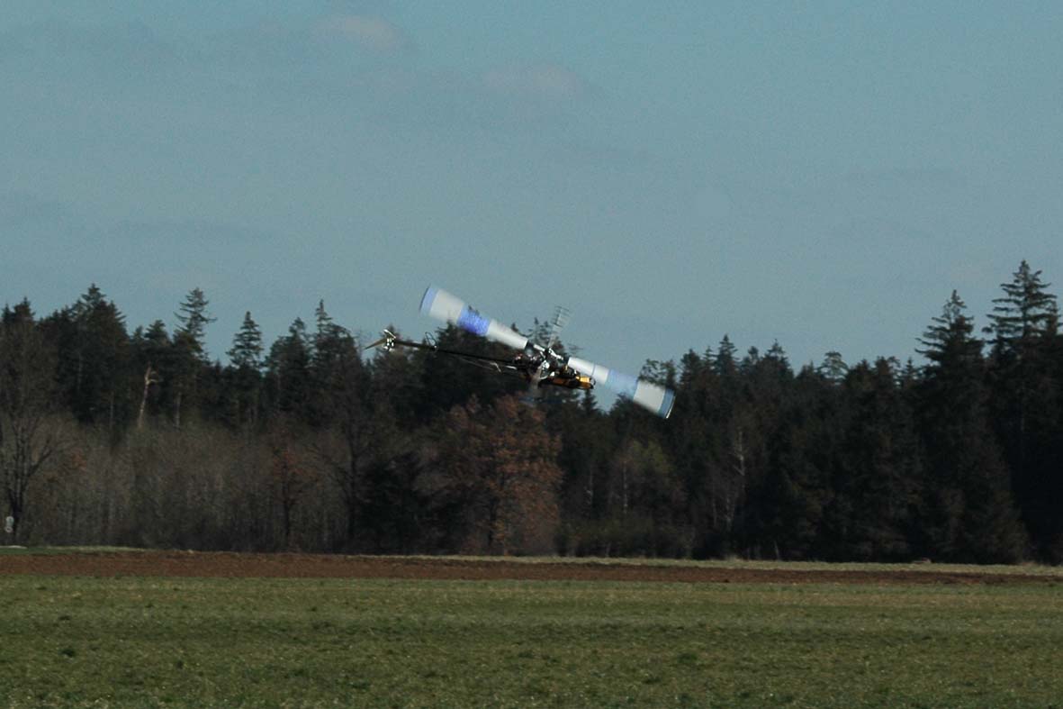 16heli.jpg