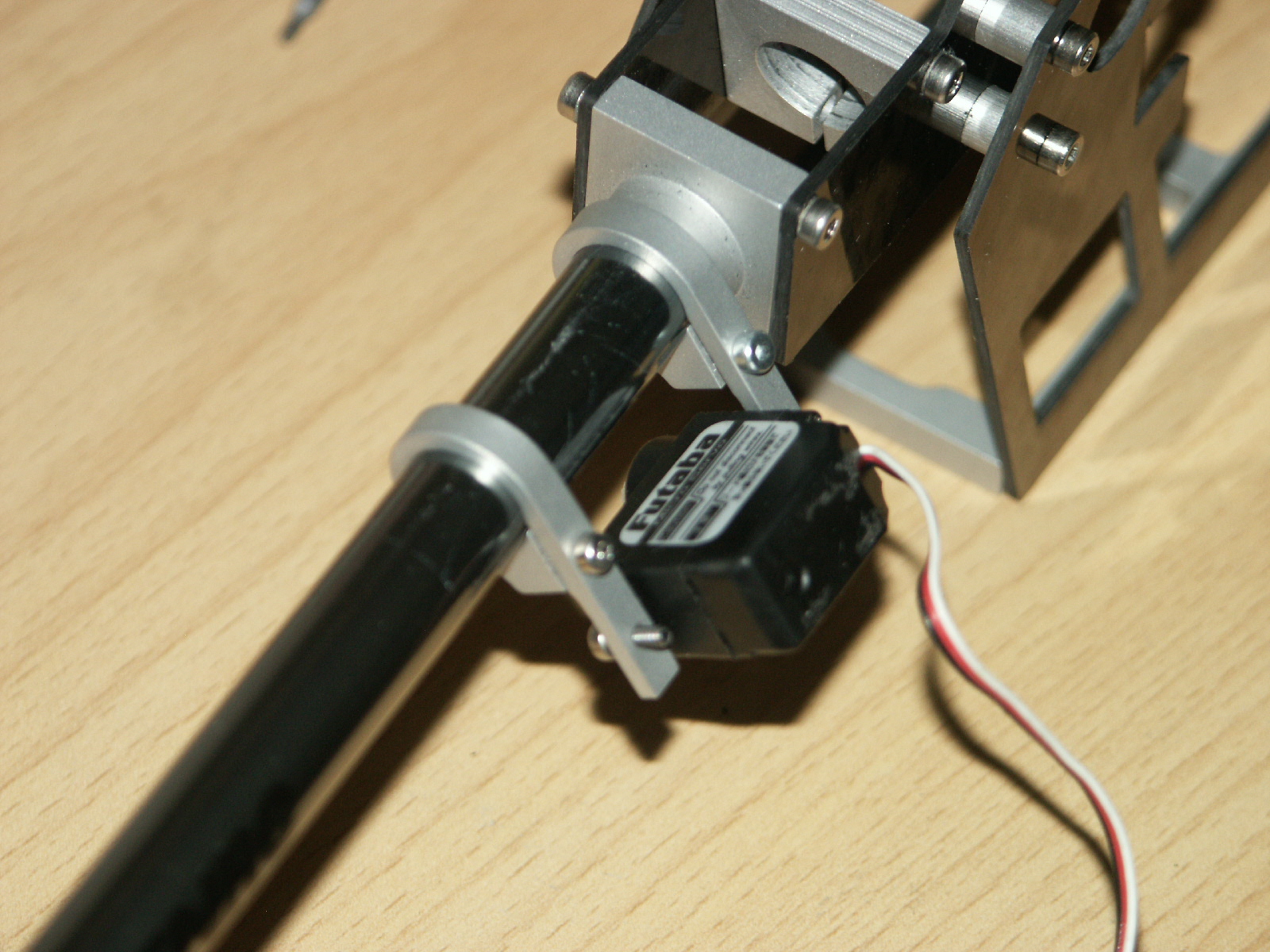 www.UG-Helishop.de
