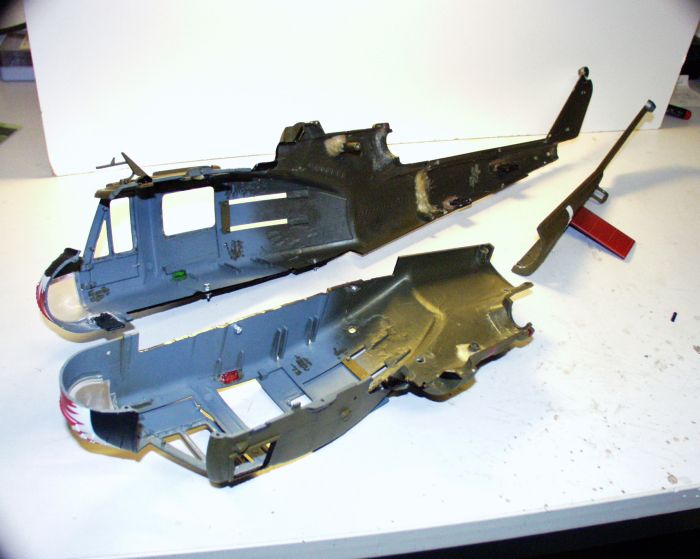 UH1-rumpfteile.jpg