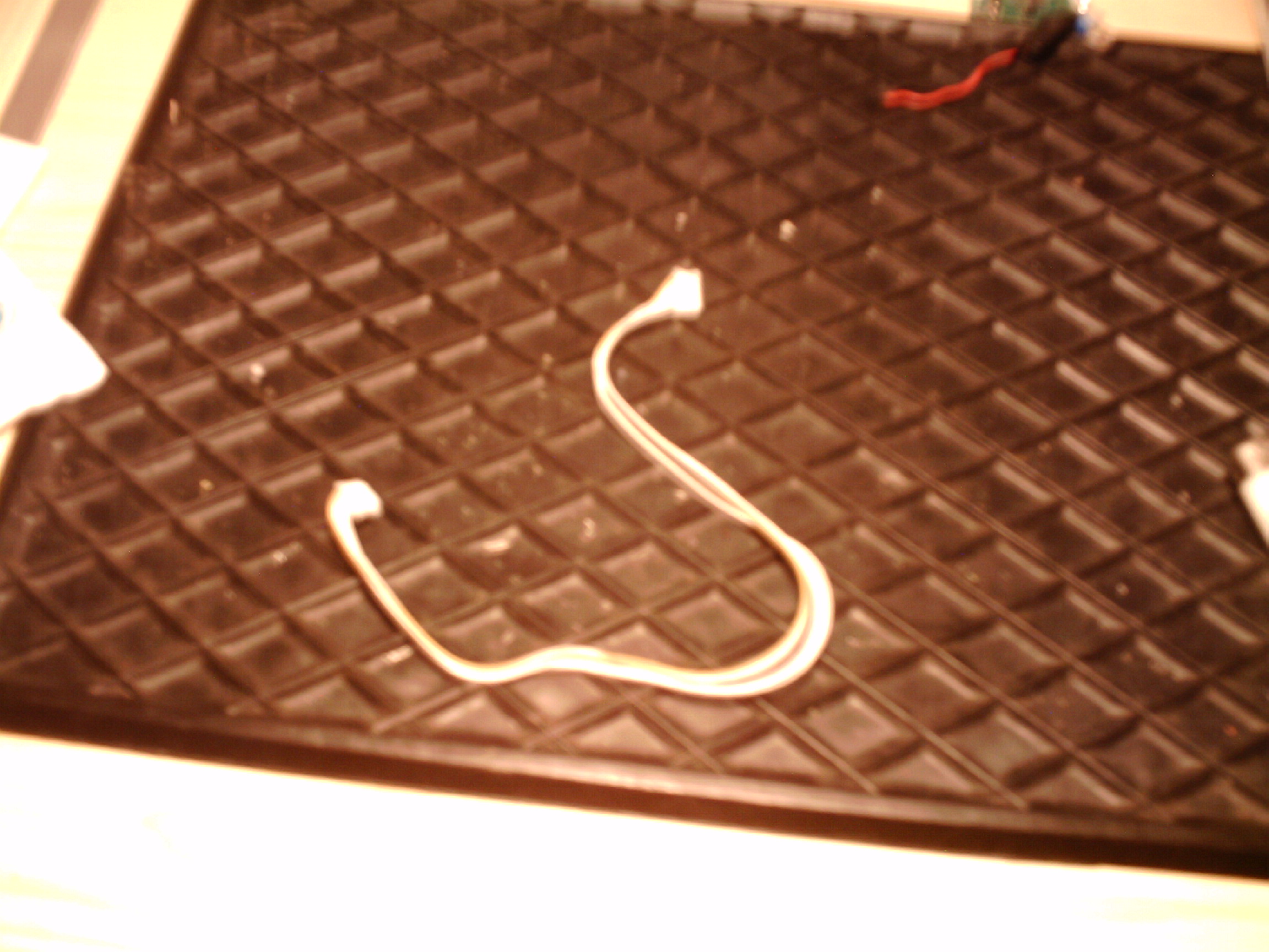 Sowas ist zur Verkabelung in DVD-Playern drinne !