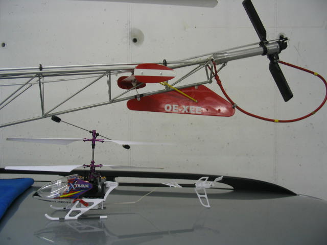 ich flieg auch die ganz kleinen und hier ist der grössenvergleich-heckrotordurchmesser ist gleich wie hauptrotor bei lama v3 mit extremetuning............