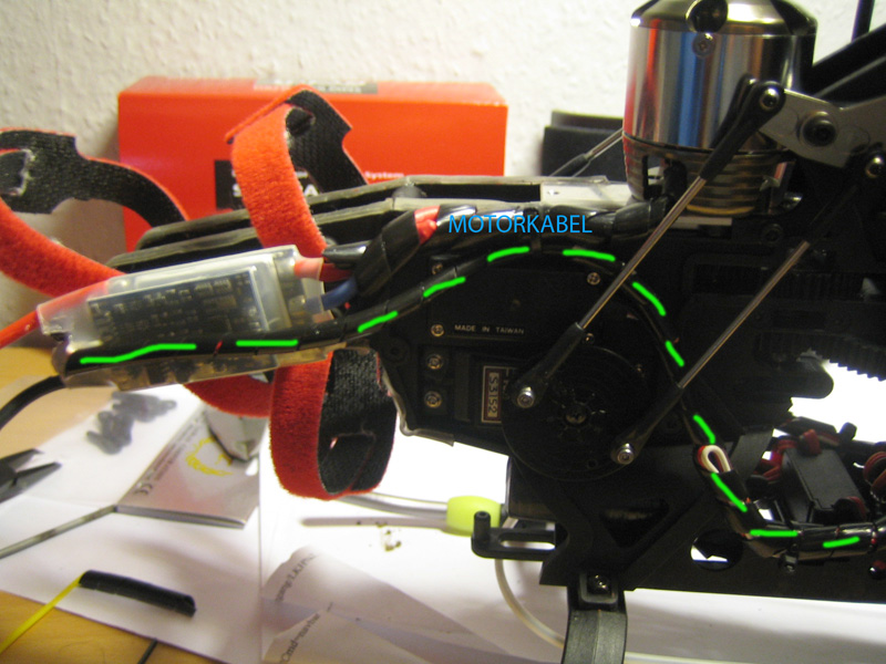 ESC Steuerkabel ist grün markiert!
