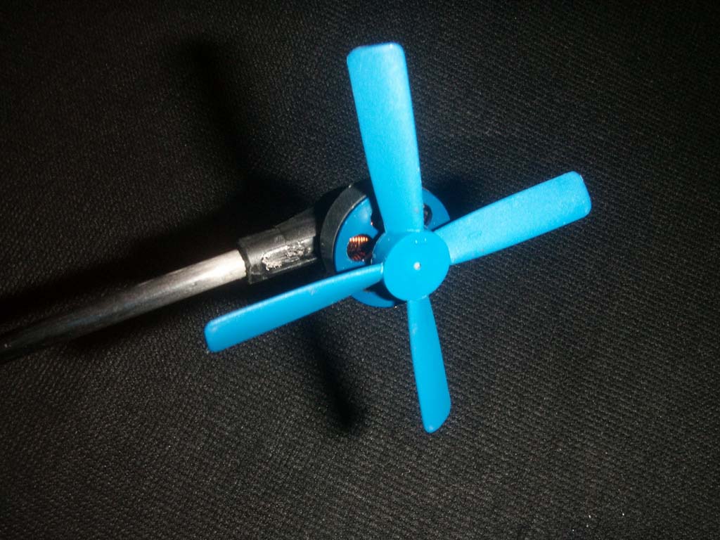 Das Heckmotörchen mit 4-Blatt Prop