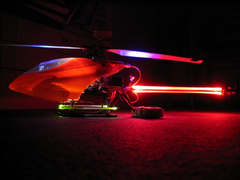 pic_nightfly.jpg