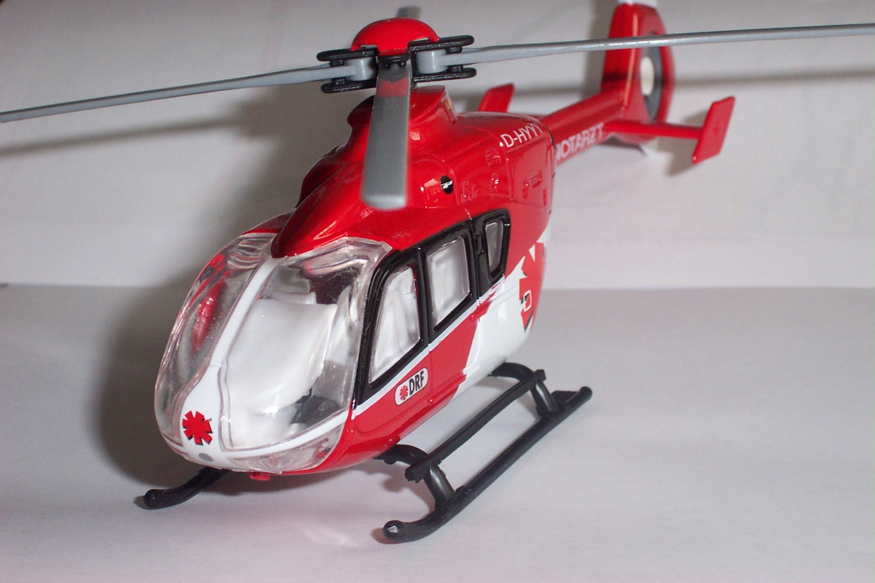 EC 135-1.jpg
