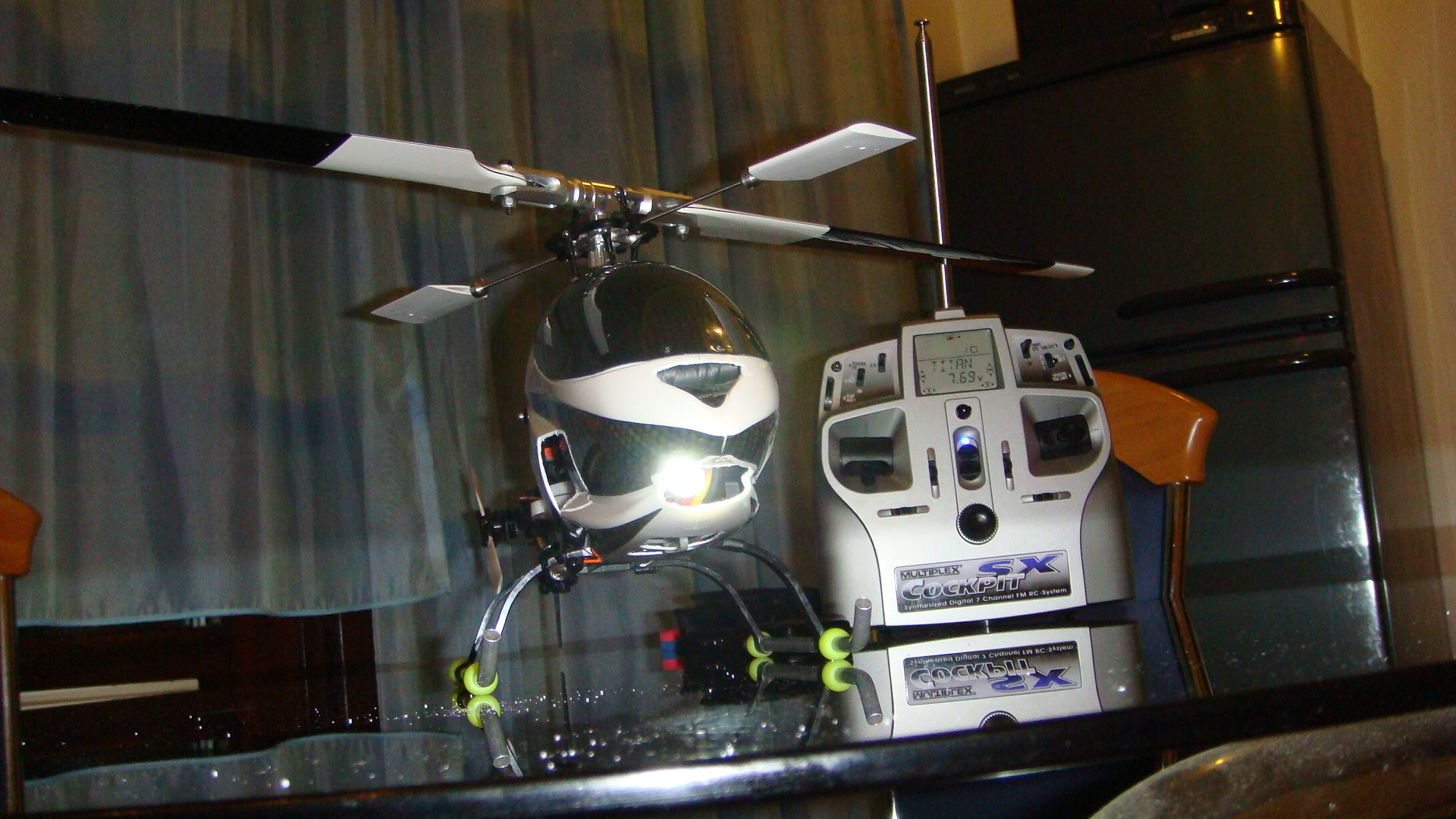 Mini Titan Beleuchtung 001.jpg