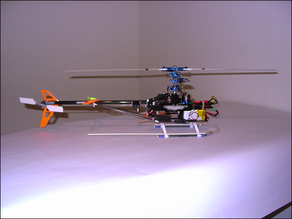 Mein Rex mit fettem Akkupack! 20min. Flugzeit bei 2600rpm am Kopf (15er Ritzel)