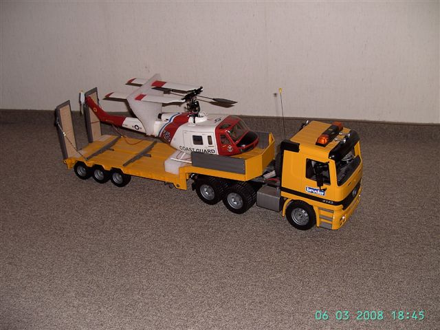 LKW und Helis 007.jpg