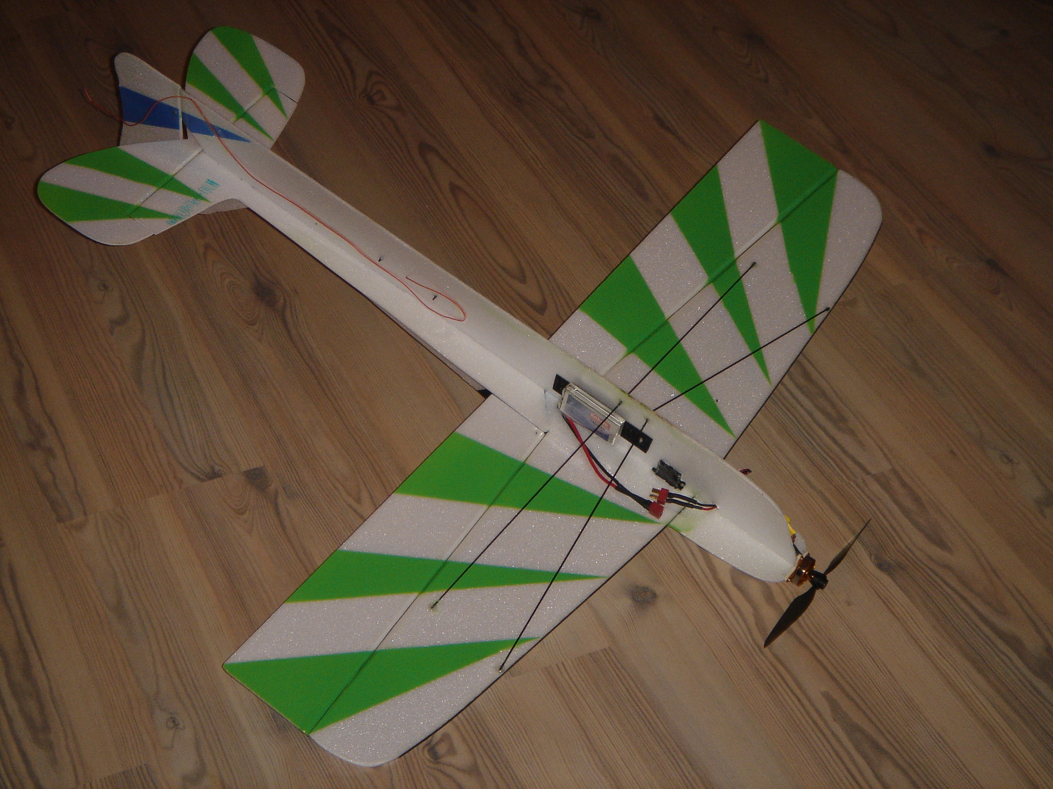 Slowflyer 020.jpg