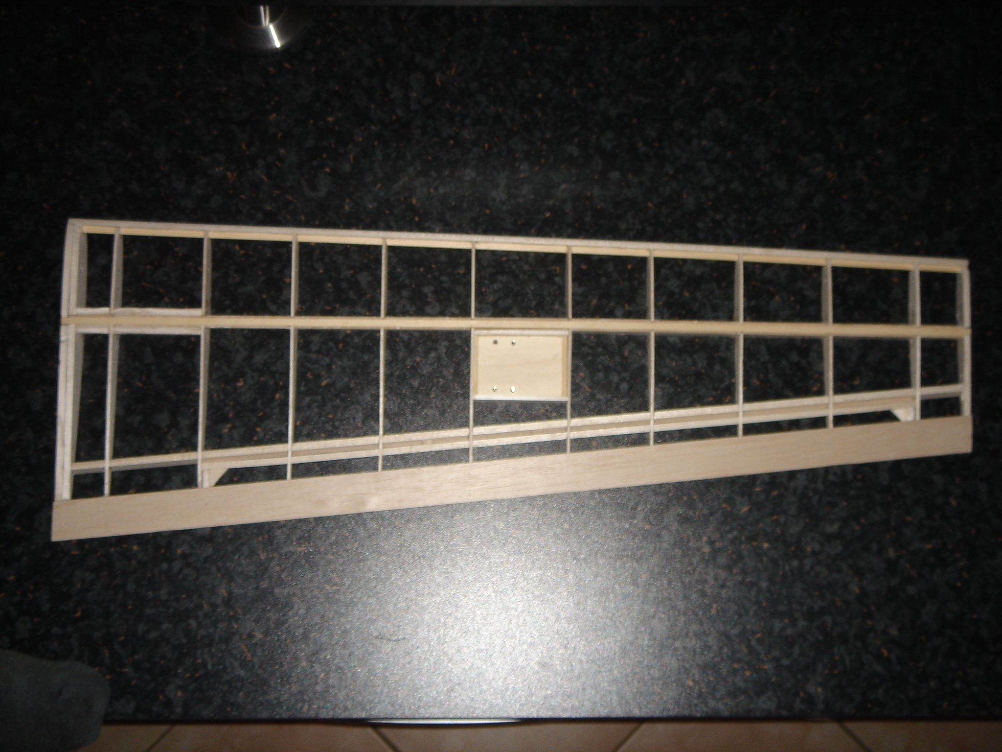Balsa-Flieger 107.jpg