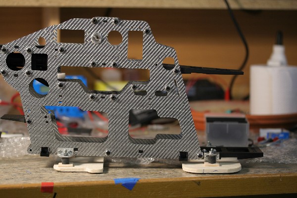 Mechanik auf Schwingungsdämpfern