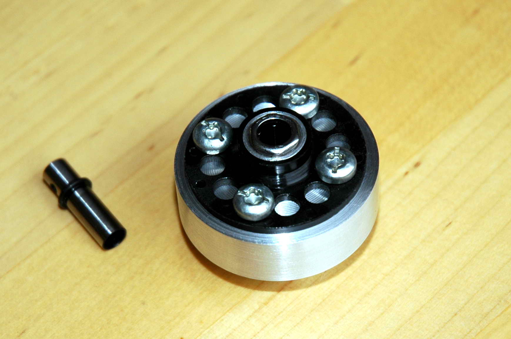 Der selbst gemachte Freilauf als Ersatz für die alte Fliehkraftkupplung und Verbindung zum Brushlessmotor
