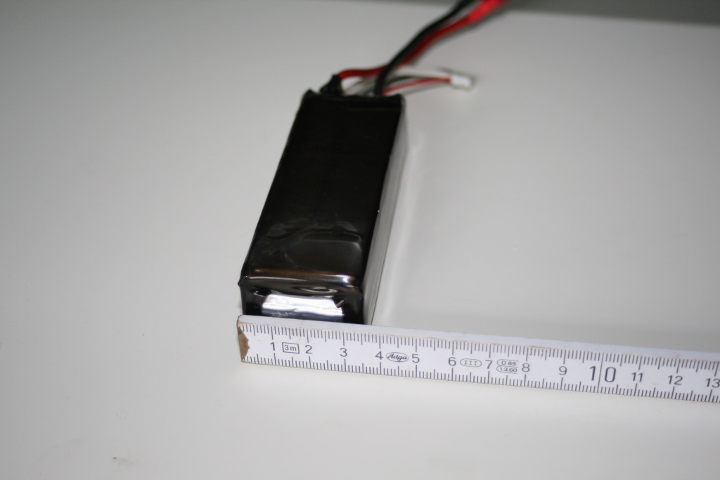 LmT-2200_03.JPG
