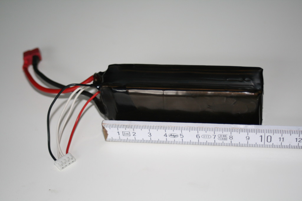 LmT-2200_01.JPG