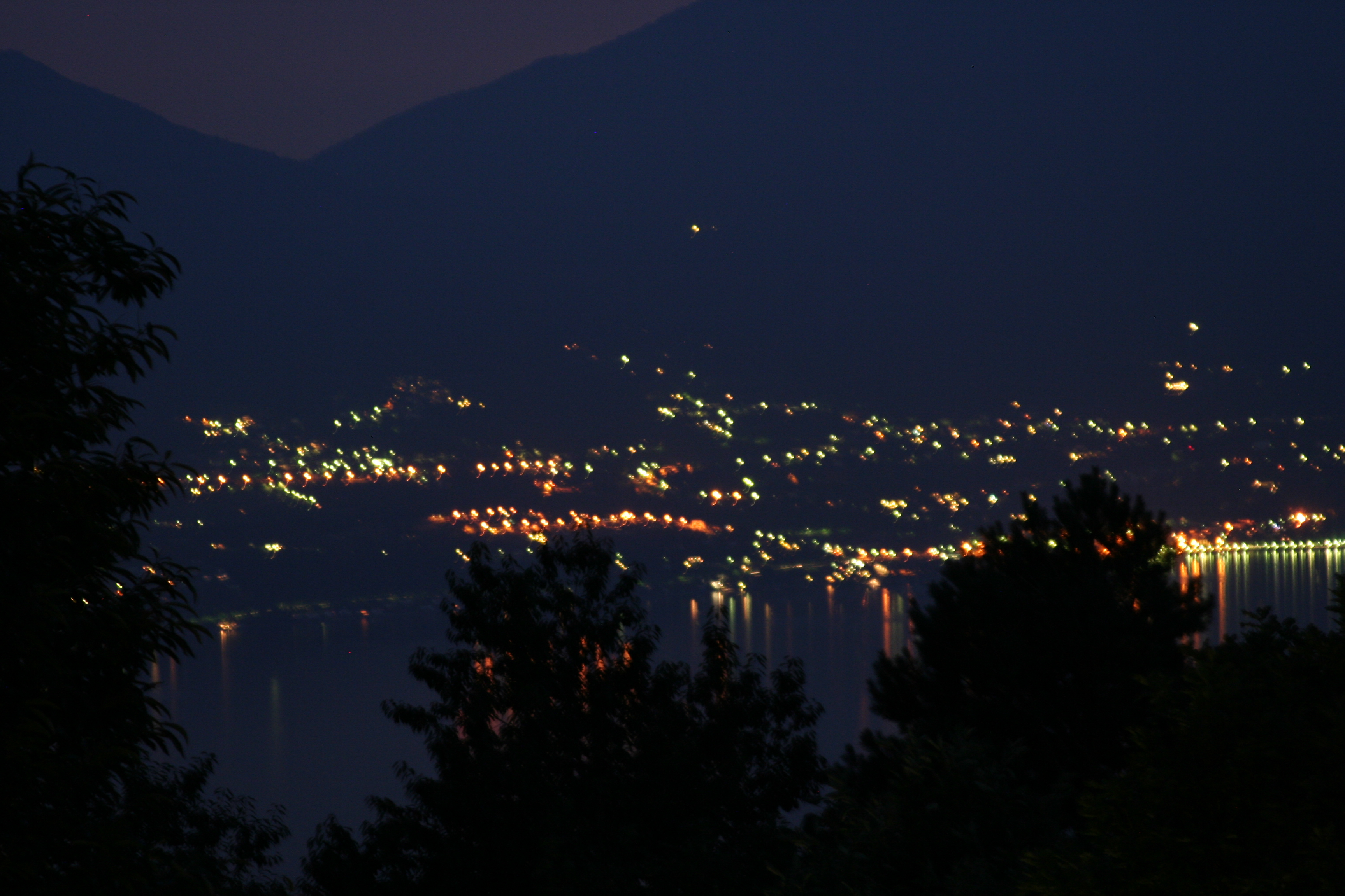 1. Abend am See (noch ohne Stativ aufgenommen)