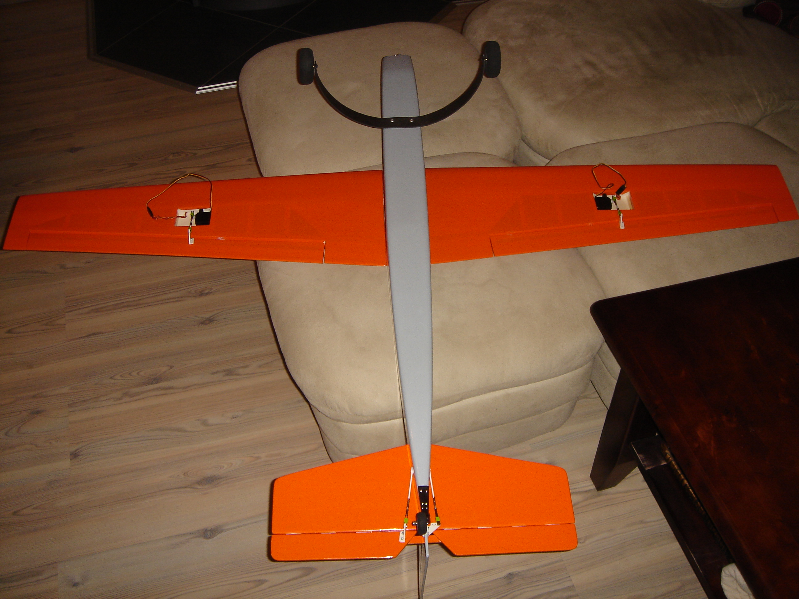 Balsa-Flieger 148.jpg