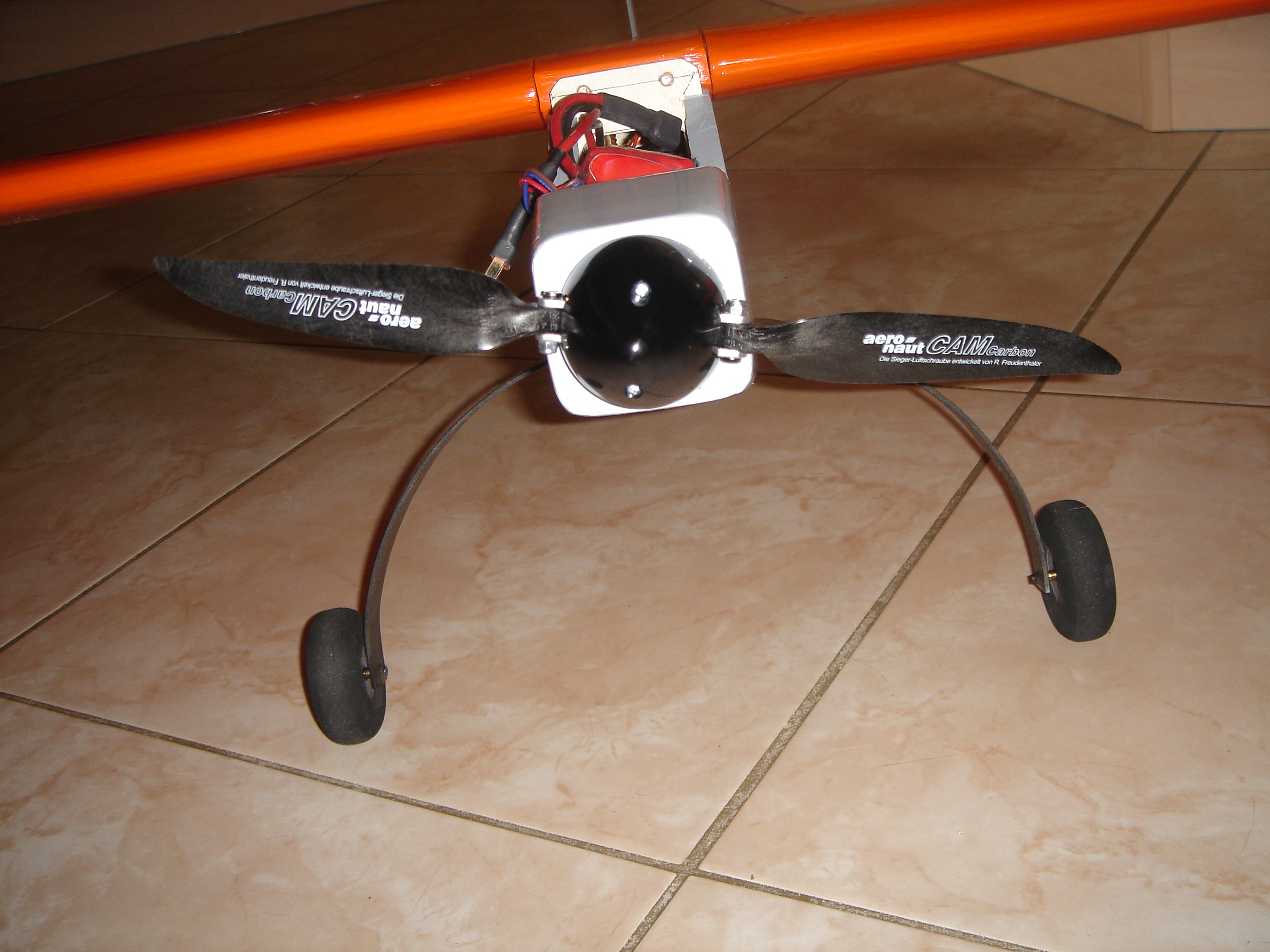 Balsa-Flieger 160.jpg
