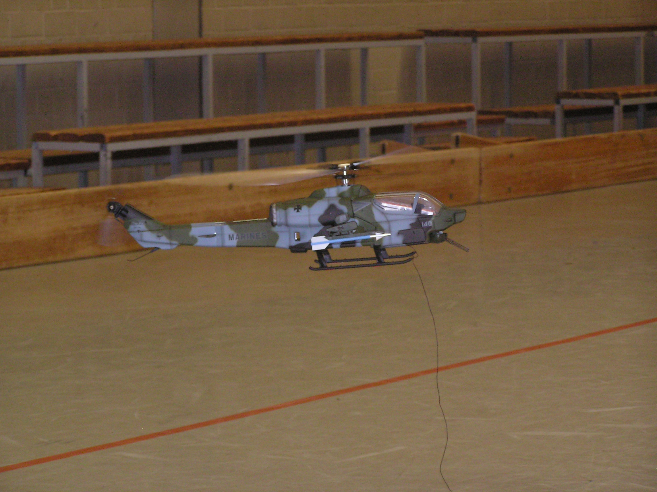 Erstflug meiner Cobra, danach war das Servo hin. Komisch???