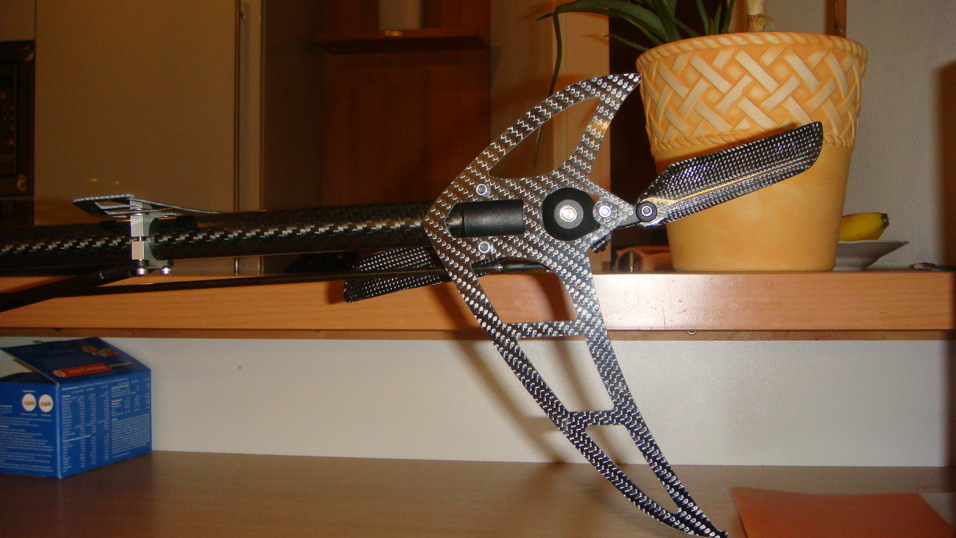EDGE 006.jpg