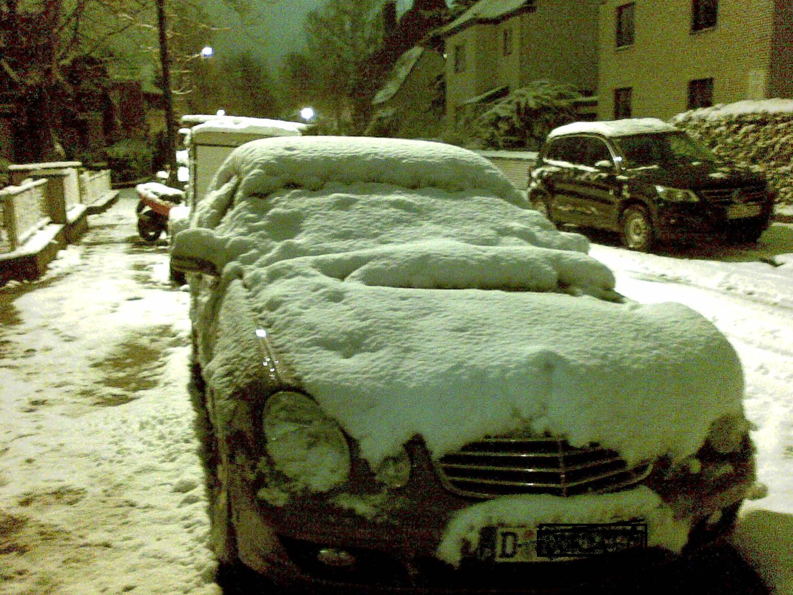 Auto Schnee.jpg