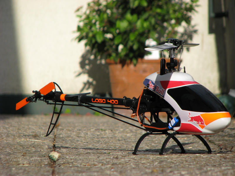 L400_RedBull.jpg