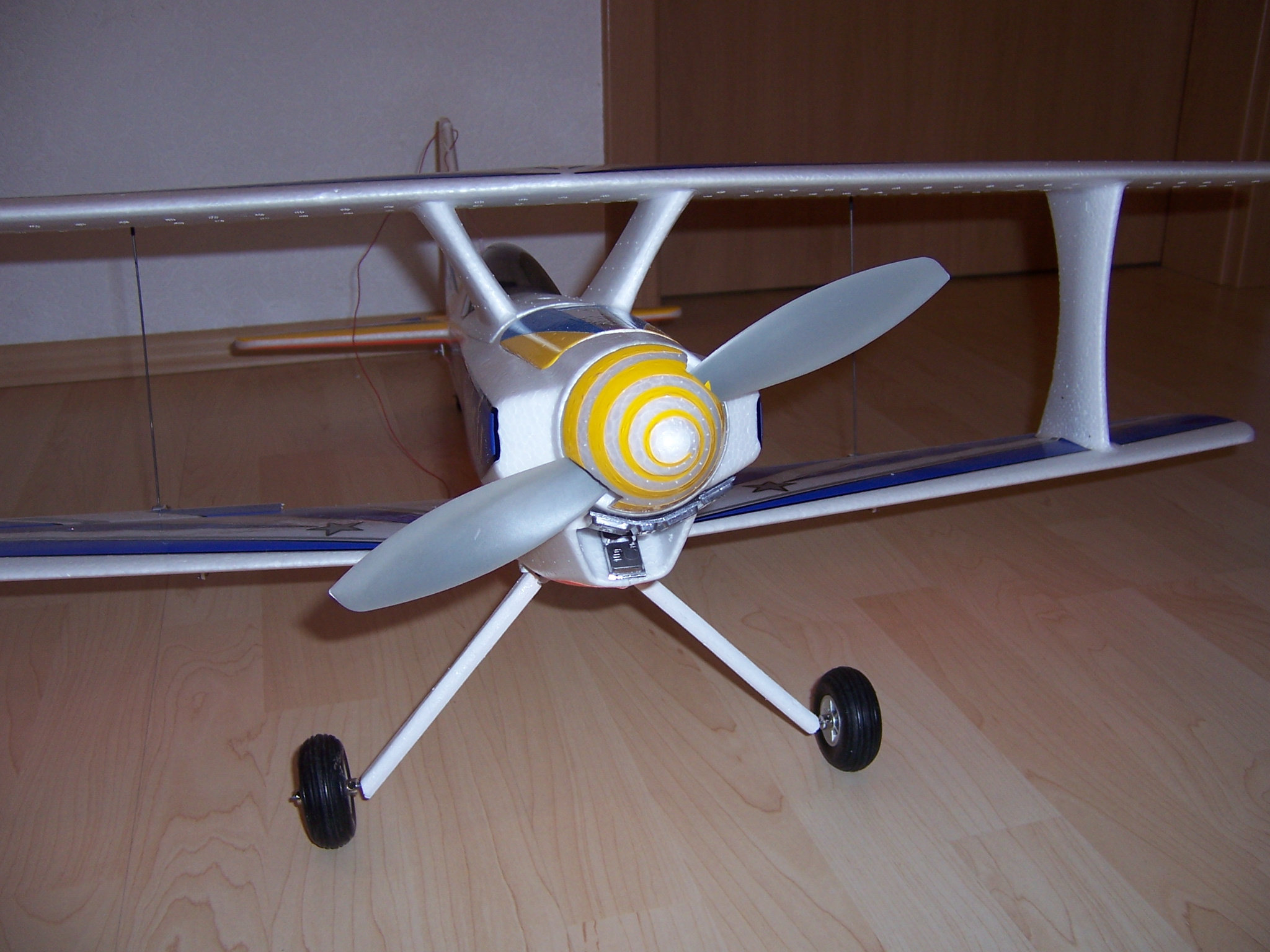 gemini fahrwerk 004.jpg