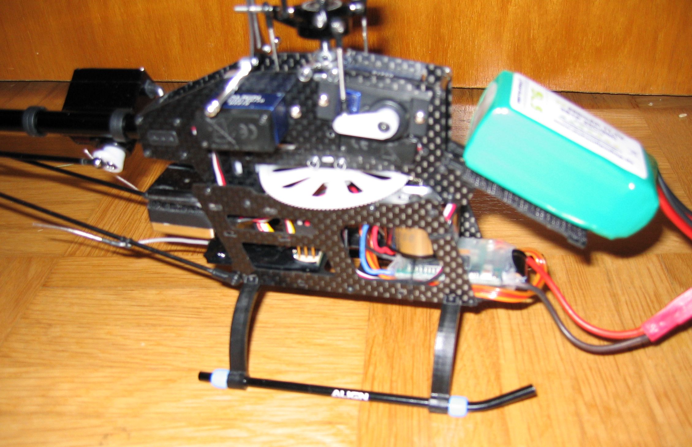 trex250_2.jpg