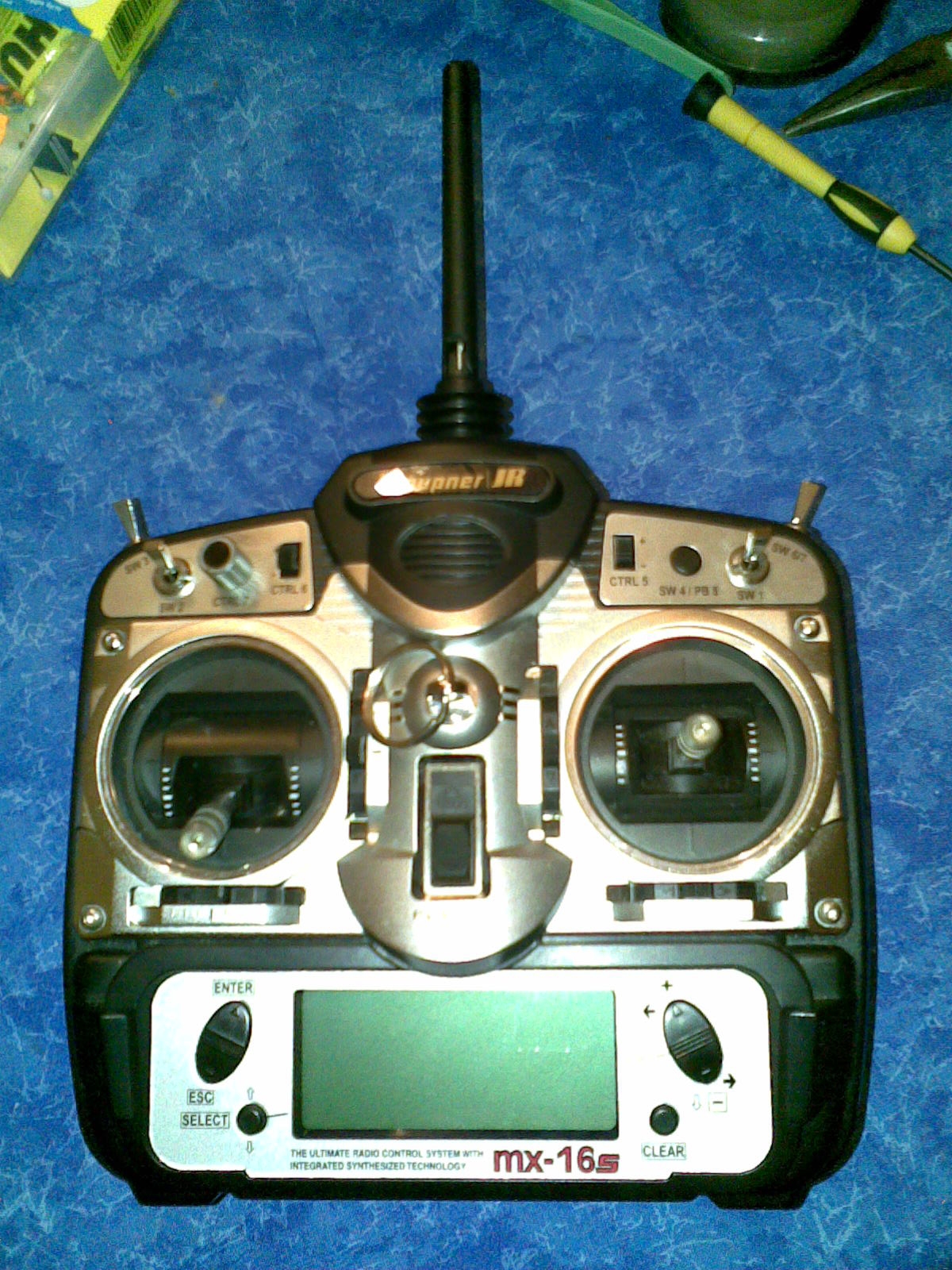 Meine fertig umgebaute MX16 2.4GHz.