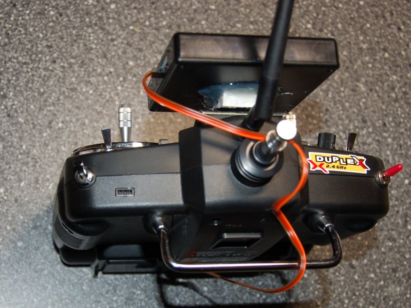 mx16s_mit_Jeti-Box_von_vorn.jpg