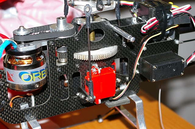 Heli Seite 2 mit Polo Digi 4 Servos